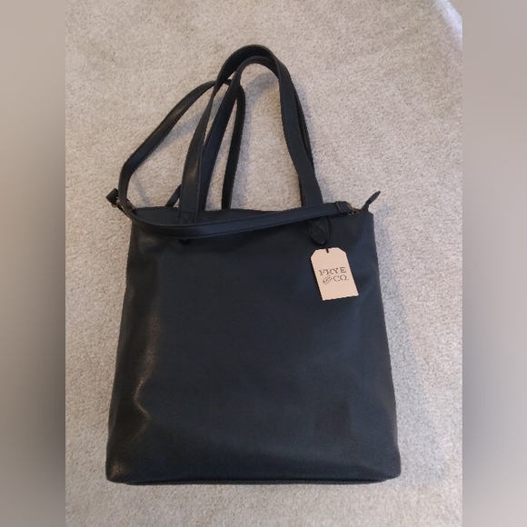 NWT FRYE AND CO. FAUX LEATHER BAG - Picture 2 of 8